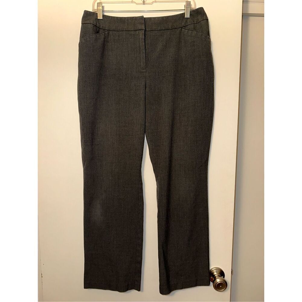 Chicos Women’s Charcoal Gray Pull On Pants Size 1.5 Short